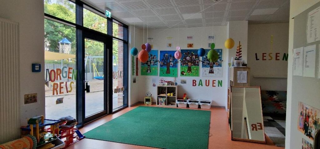 Bau- und Leseecke der AWO Kita Denickestraße der AWO Hamburg.